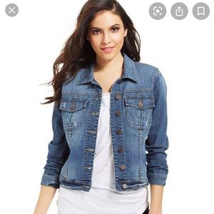 KUT from the kloth Amelia denim jacket